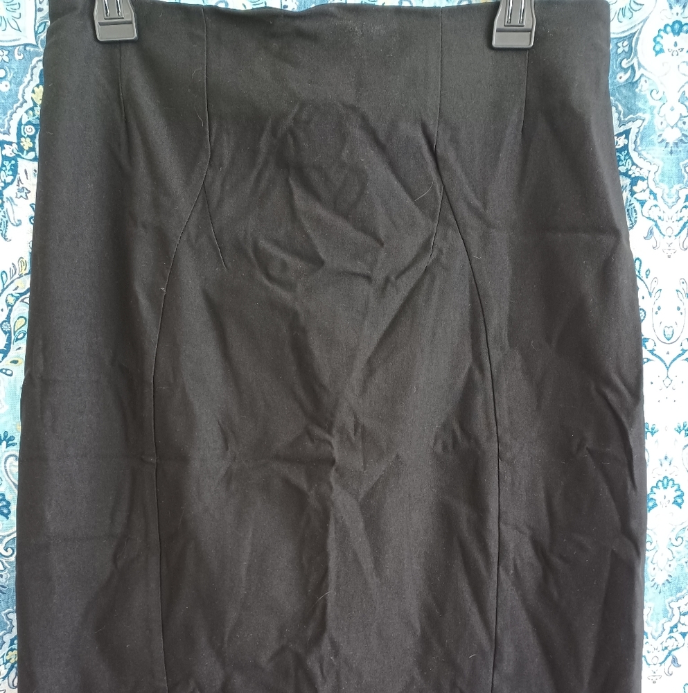 Black stretchy pencil skirt